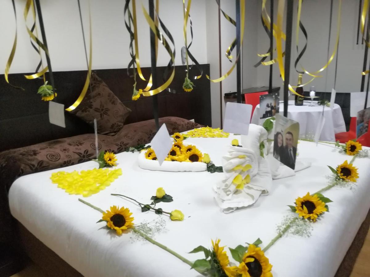 Hotel Plaza Muisca Tunja Bagian luar foto