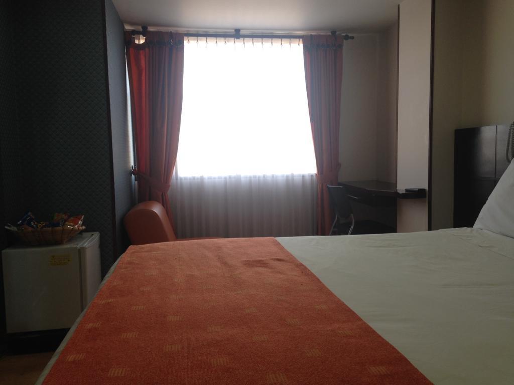 Hotel Plaza Muisca Tunja Bagian luar foto